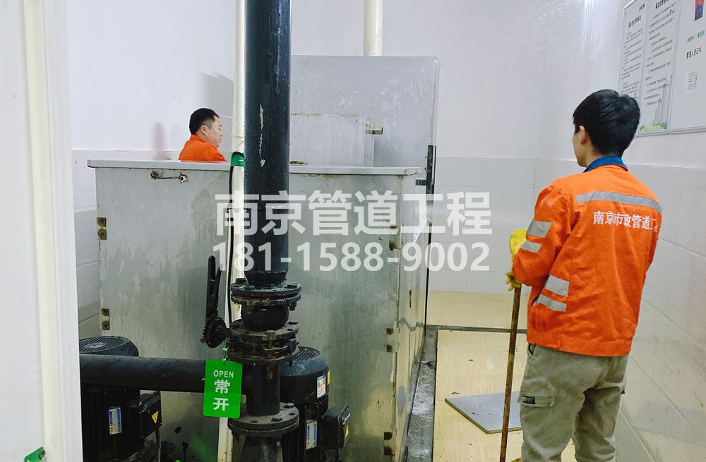 302石化村隔油设备清洗